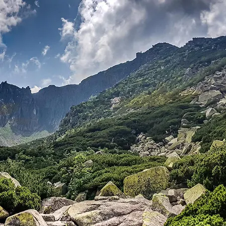 Sloneczko Homestay *