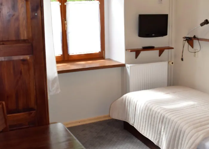 Sloneczko Homestay *