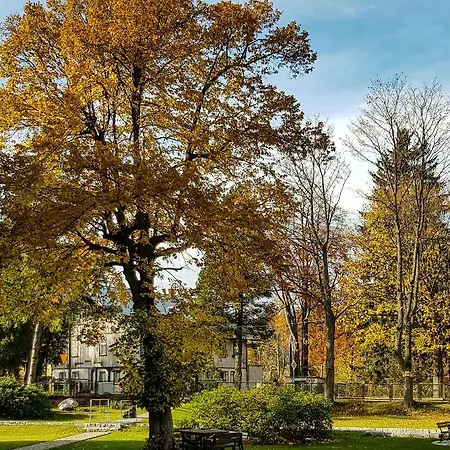 Sloneczko Homestay *